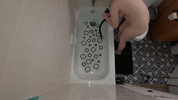 Blonde slut hangs herself while jacking herself off