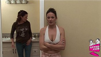 Sensual lesbains 0461