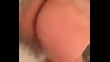 Teen booty shaking in bath