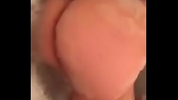 Teen booty shaking in bath