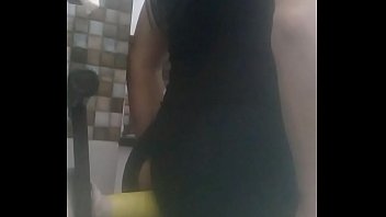 Sentando No Dildo Caseiro Com Gosto thumbnail