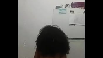 Brasileira novinha dancando pelada gostosa