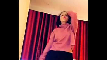 Erotic babe nude dance