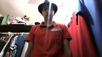 Brunnette hot guy striptease