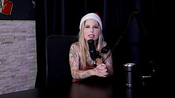 Gostosa Se Masturba E Leva Pau No Cu Até Ser Gozada Após Falar Que Os Famosos Que Pegaria Do Brasil E Hollywood Tem Que Ter Um Lubrificante Pra Transar E Prefere Sua Bunda Baby Fire thumbnail