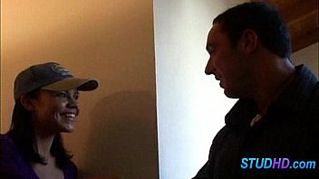 Hot babe fucks stud 0937