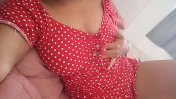 Caperucita Roja Es Iluminada Como Las Estrellas Se Masturba Como Las Diosas Y Si Quieres Te Lo Hace Rico thumbnail