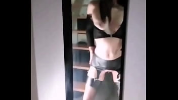Petite coquine en découvrir plus dans ma dernière vidéo et les autres