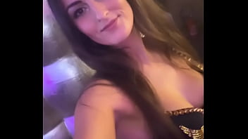 Rdv au salon de lievin jusqu’à 2htu aimes ma tenue de aujourd’hui je