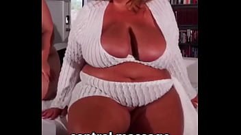 Heard she knew how to rub out some kinks amandathickk dirtydivaent mulanblossom