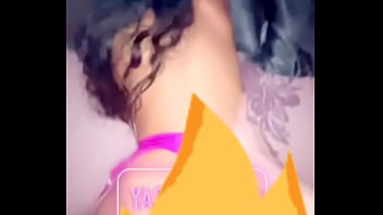 Regarde moi remercier a ma manière le monteur de meuble de chez schmidt il a