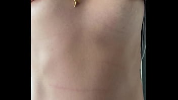 Il est chaud je suis chaude et pas d’ une après midi coquine juste