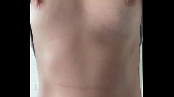 Il est chaud je suis chaude et pas d’ une après midi coquine juste