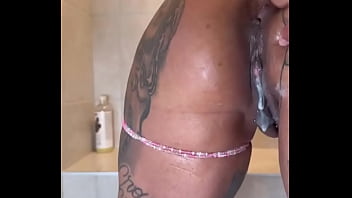 Cream pie or pull out