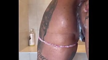 Cream pie or pull out