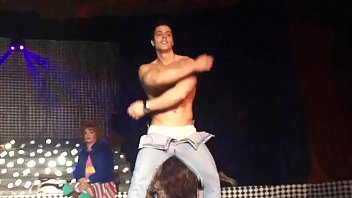 2 Gogo Boy thumbnail