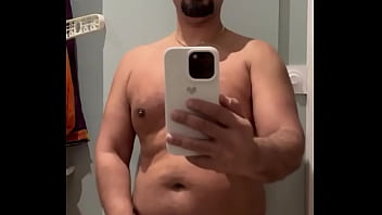 Bah alors vas y ou vas tu courir de la grosse bite comme le font les françaises