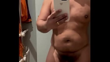 Bah alors vas y ou vas tu courir de la grosse bite comme le font les françaises