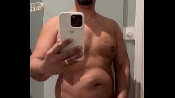 Bah alors vas y ou vas tu courir de la grosse bite comme le font les françaises