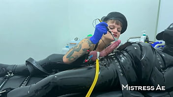 Electro sharp objects & full latex cbt session with mistressae