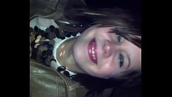 Amy Pissing Outdoors thumbnail