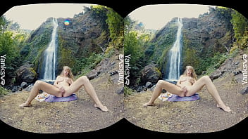 Yanks Vr Presents Superb Blonde Amateur Goddess Verronica Using Her Tiny Vibrator And Fingers Until She Moans With Pleasure Outdoors thumbnail