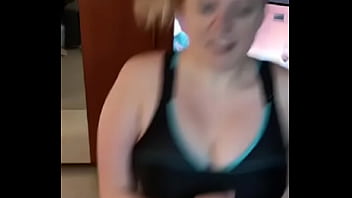 J'offre 5 euros de réduction sur l'abonnement mensuel à tous ceux qui