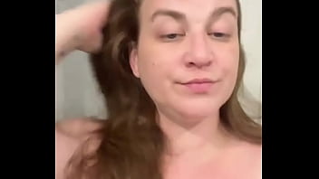 Back in ct holy fucking travel day so excited to shower and sleep on my own bed