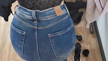 Horny employee gets fucked by her boss to get a raise bucarasex