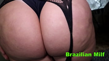 Trai O Meu Marido Corno Com O Chaveiro Safado Ele Fodeu O Meu Cu Com Força Video Completo No Red Sheer thumbnail