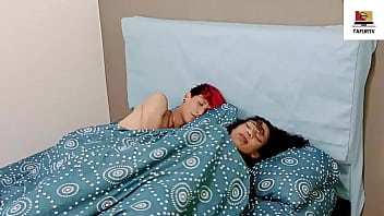 Mi hermanastro me presta su verga para pasarla delicioso