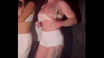 I just can’t stop moving when there’s music nakedbakers thecamistrella vanessamariexv