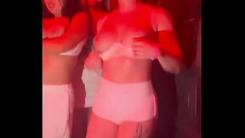 I just can’t stop moving when there’s music nakedbakers thecamistrella vanessamariexv