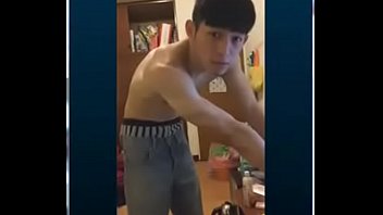 台灣街舞帥哥 thumbnail