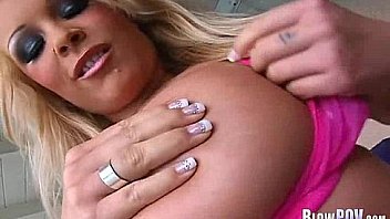 She sucks a good dick 101