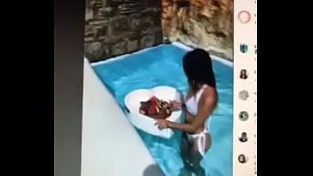 Don’t care what people wanna say about her she sexy as hell