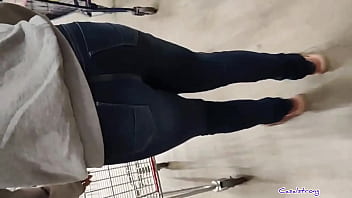 Barbie fit alemão tatuador