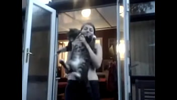 18 teen sexy dance on webcam