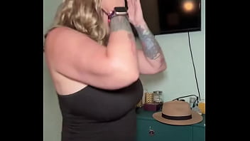 Doing The Things That Bring Me Joy Back In La #losangeles #home #dance#music thumbnail