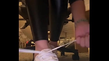 Good morning i love the combination with leather pants and nylon socks #barefoot #feetworld #fetish #feet #leather