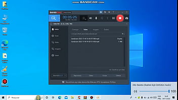 Jogando coisas calientes