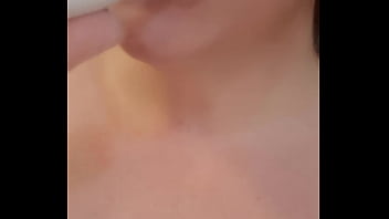 Oral fixation tooth brushing electric tooth brush