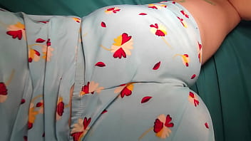 Gostosa da buceta rosinha chegando com muito tesão