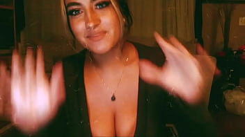 Brianna Marie Doing Yoga On Twitch thumbnail