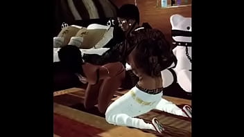 Mzbebees gets spanked by q