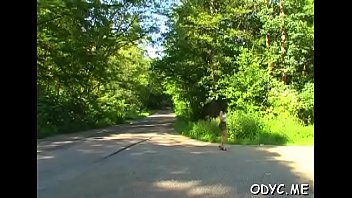 Cute hotty takes it up the ass