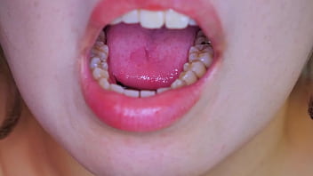 完全フリー。 エロ・変態メンタルカウンセラー セルフプロデュース 変態23歳女子バイ。介護士。 病気や 貞の人に理解あるよ。