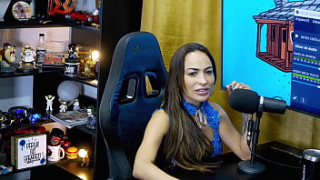 Belinha baracho mostrou como gosta de ser fodida no podcast qual sua posição favorita podcast pápum no barraco