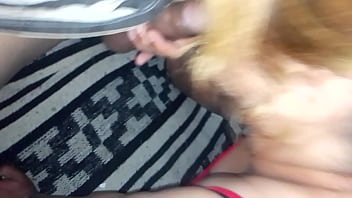 Quiere que le meta algunos juguetes anales mi novia