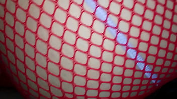 Quiere que le meta algunos juguetes anales mi novia